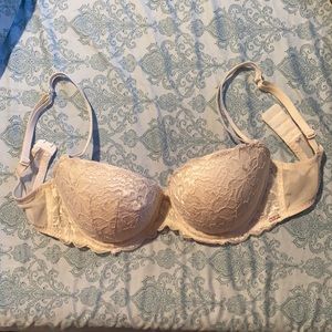 PINK Cream lace push-up Demi bra